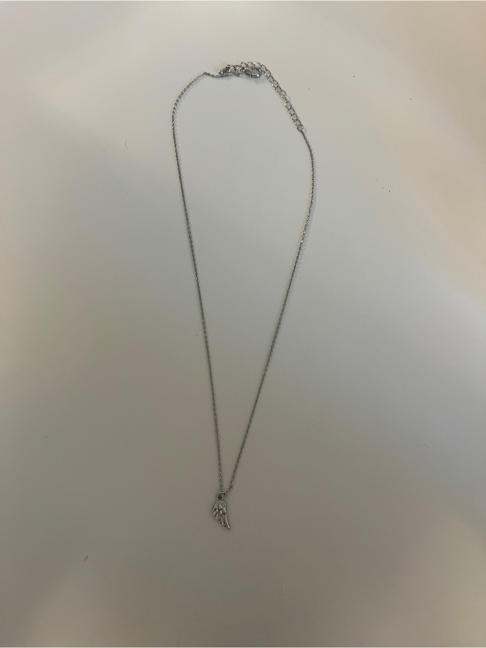 Brandy Melville Silver Angel Wing Necklace